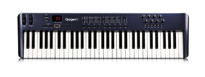 AUDIO MAUDIO OXYGEN 61 3RD GEN V3 MIDI CONTROLLER NEW  