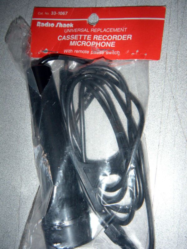 New RadioShack Budget Dynamic Microphone 33 1067 for ca  