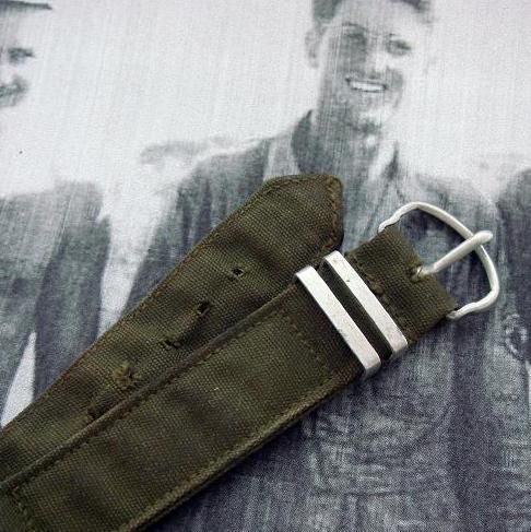 Old Antique Original WWII Elgin Military Ordnance Watch w NOS Strap 