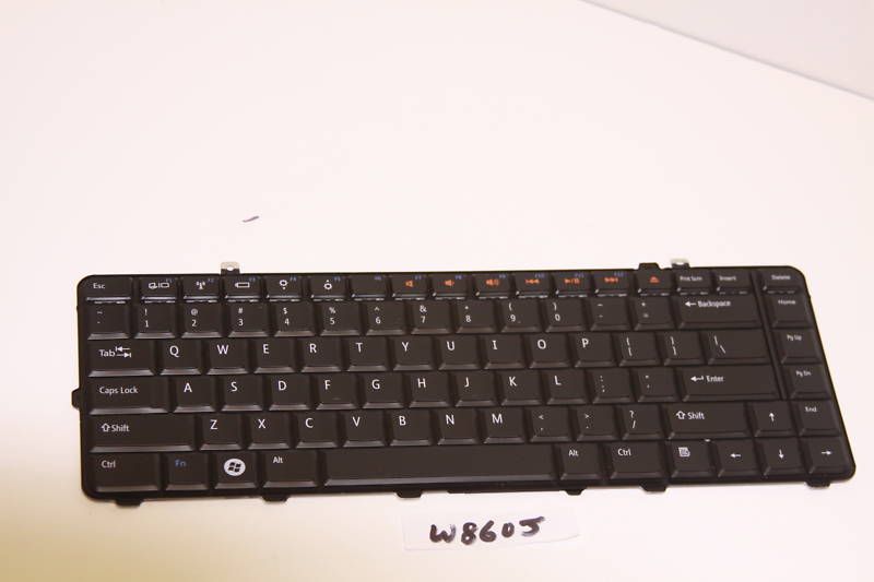 Dell Studio 1555 PP39L Keyboard Non Backlit W860J =  