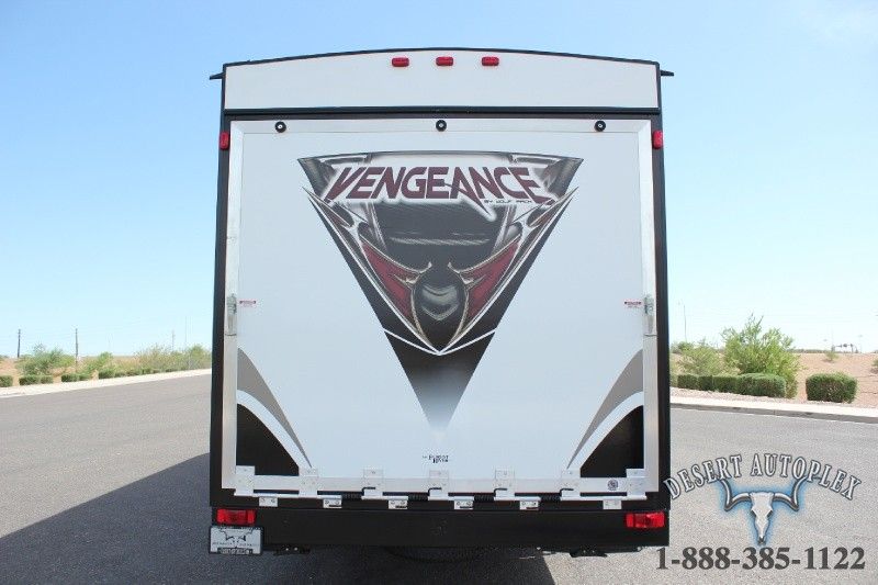 2012 WOLF PACK VENGEANCE 300 SINGLE SLIDE TOY HAULER BRAND NEW  