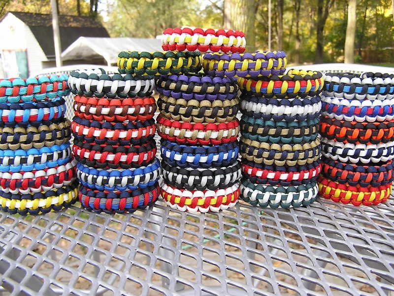 550 PARACORD BRACELET FOOTBALL TEAM COLORS  