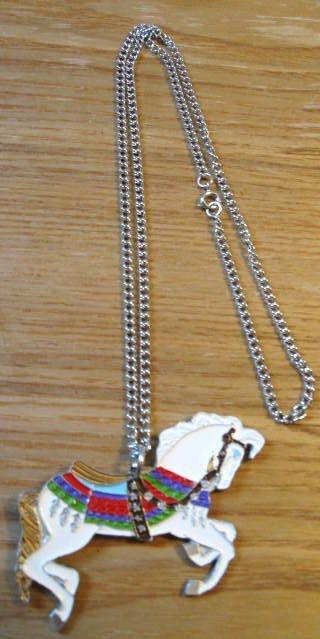 VINTAGE Pewter Hand Painted Carousel Circus Horse Necklace With Chain 