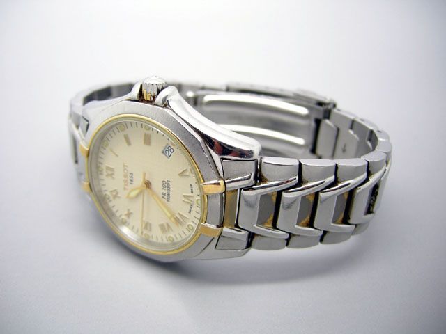 TISSOT 1853 PR100 TWO TONE SAPPHIRE CRYSTAL DATE BOY SIZE QUARTZ WATCH 