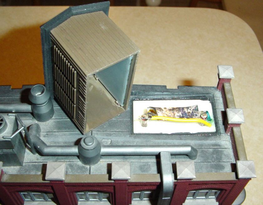 Custom HO SCALE Building TRACKSIDE FACTORY Model Train Railroad Detail 