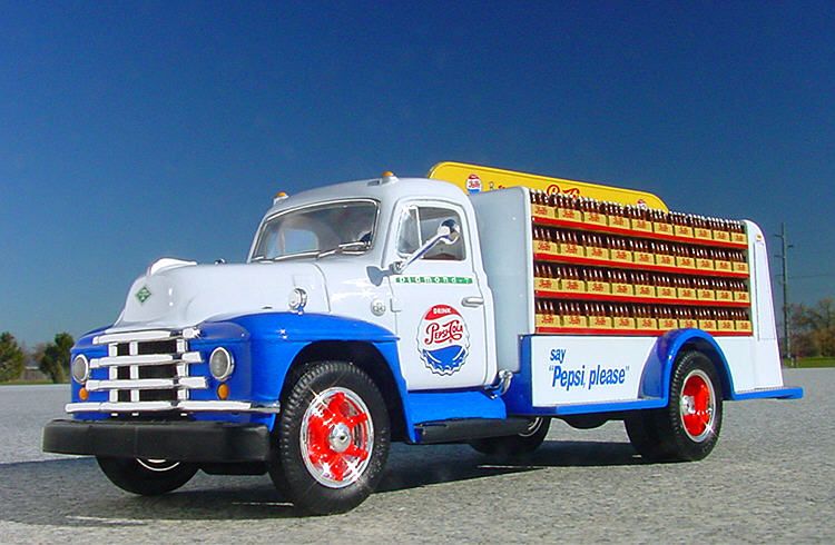 VR   1955 PEPSI COLA Delivery Truck   First Gear  