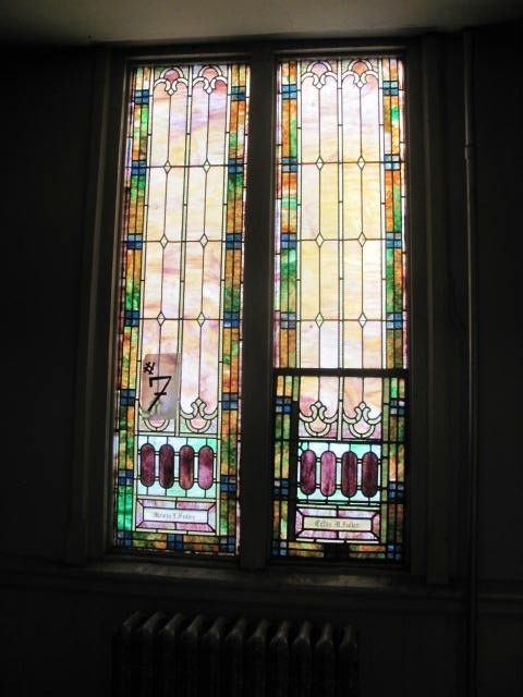 VICTORIAN ANTIQUE STAINED GLASS WINDOW JB007  