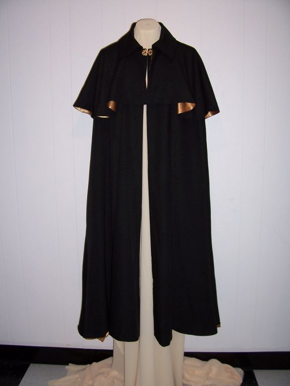 Victorian Mens Opera Cape with Capelet Black Linen Gold Red Lining Sm 