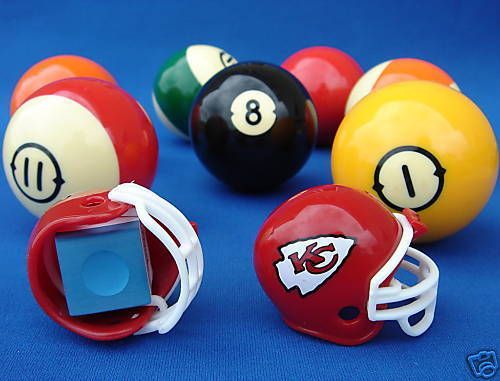 KANSAS CITY CHIEFS POOL BILLIARD CUE with MASTER CHALK NFL FOOTBALL 