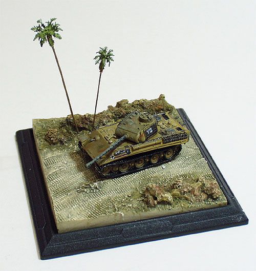 144 CGD Micro Diorama Desert Oasis  