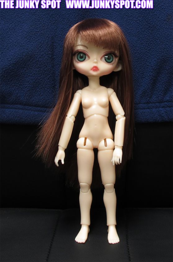 IMAGES SHOW DOLL WITH EYES AND WIGTHESE ARE NOT INCLUDED AND SHOWN 