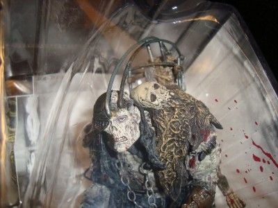 MCFARLANE MONSTERS FRANKENSTEIN CORPSE ON CAGE ON BACK BLOODY CHAINS 