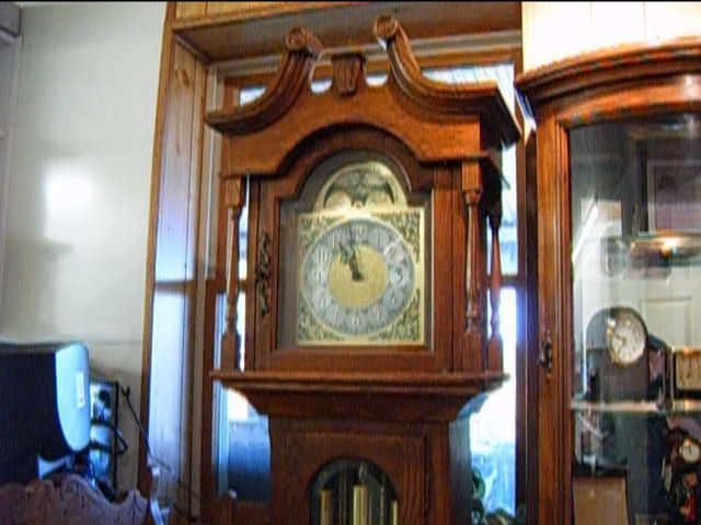 Clock Repair DVD Video   Emperor Grandfather Clock with Jauch 77 574 