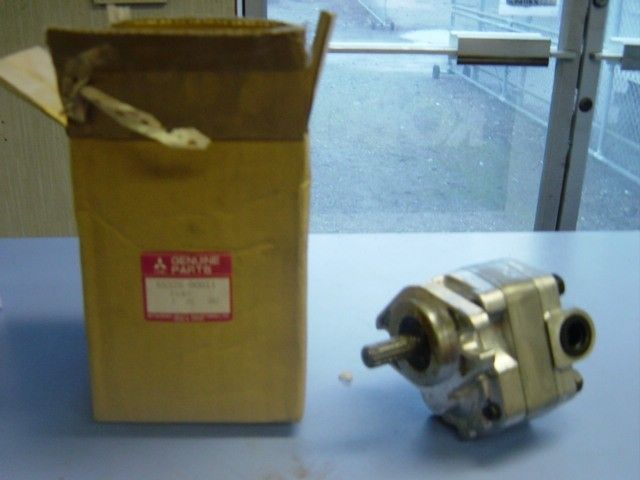 New Mitsubishi BD2G II Dozer Transmission Pump  