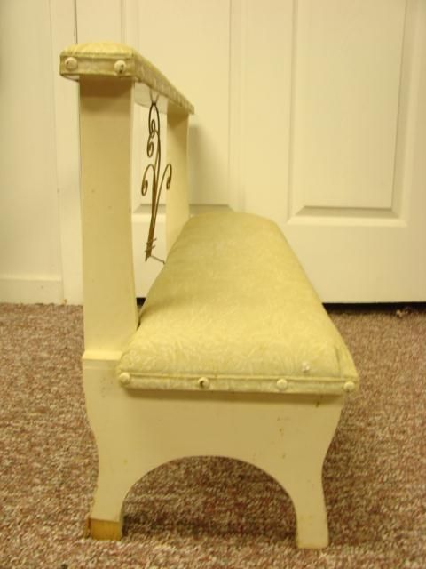   KNEELER BENCH BEAUTIFUL THICK PADDING Vinyl Wood White Wedding  