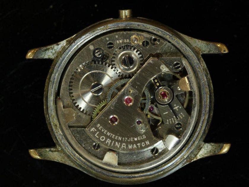 Vintage Le Courier Swiss Incabloc 17 Jewel Winding Movement Watch by 