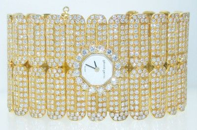 Rare Boutique Ladies Gerald Genta Diamonds 18K Watch  