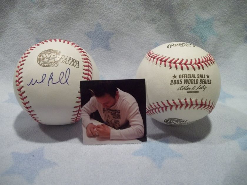 Mark Buehrle White Sox Signed 2005 WS Baseball w/PIC  