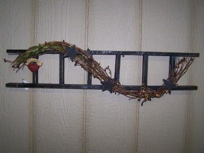 Primitive/Country Black Wood Ladder Berries Grapevine Star Heart 