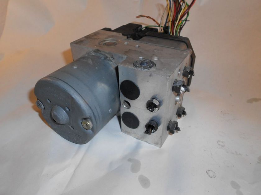 VW PASSAT AUDI A4 A6 ABS CONTROL PUMP MODULE OEM BOSCH 0273004358 