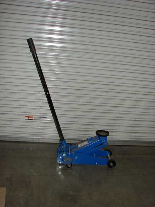 Westward 2.5 ton floor service jack 3ZC67  