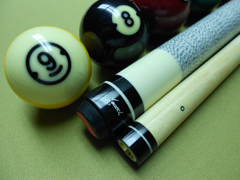 MEUCCI POOL CUE VINTAGE SPEEDSTER DESIGN JET BLACK & CREAM HOPPE RING 